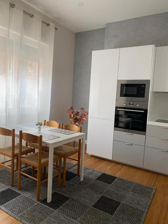 Casa Linda Villa Pavia Bagian luar foto